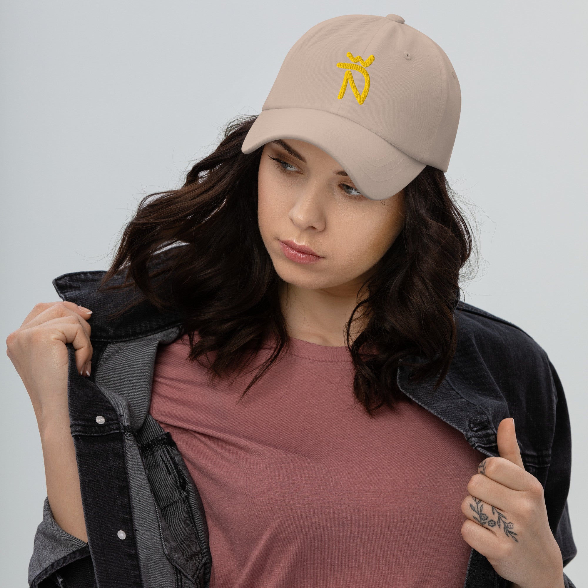 Gorra Ñ (estilo Dad hat)