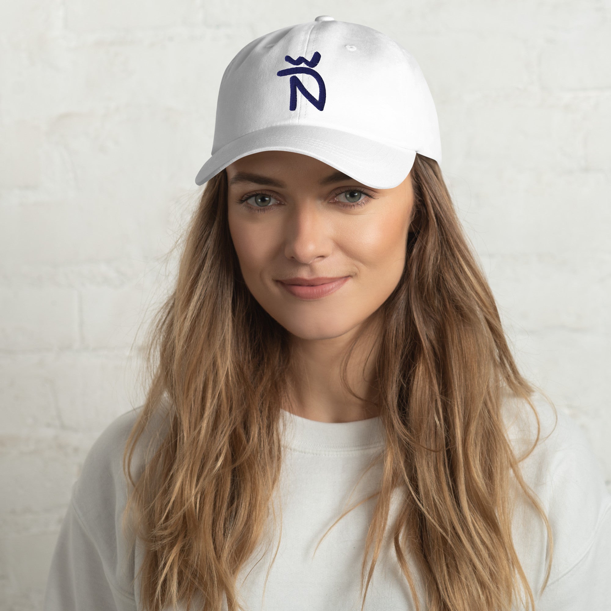 Gorra Ñ (estilo Dad hat)