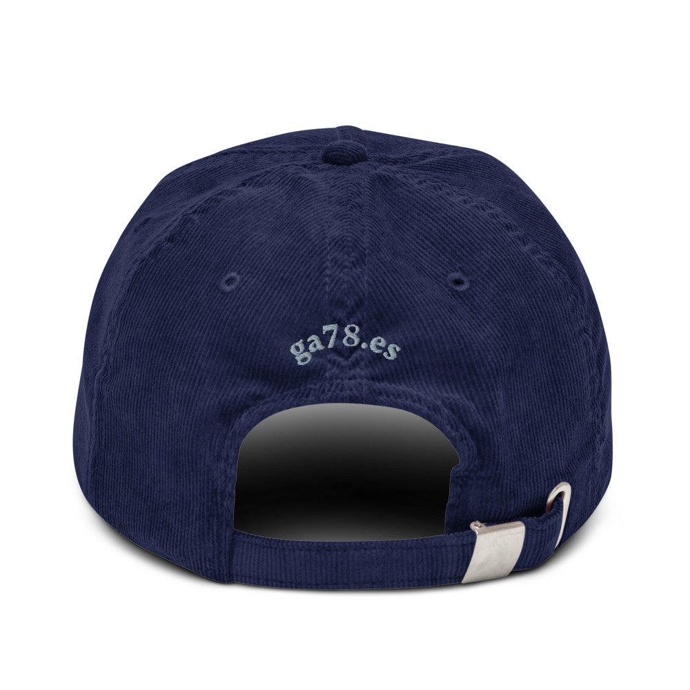 Gorra de pana fina -  Bordado Ñ