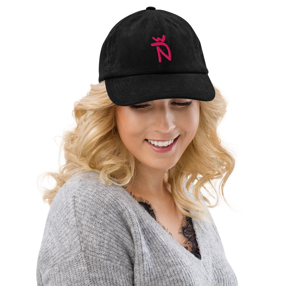 Gorra de pana fina -  Bordado Ñ