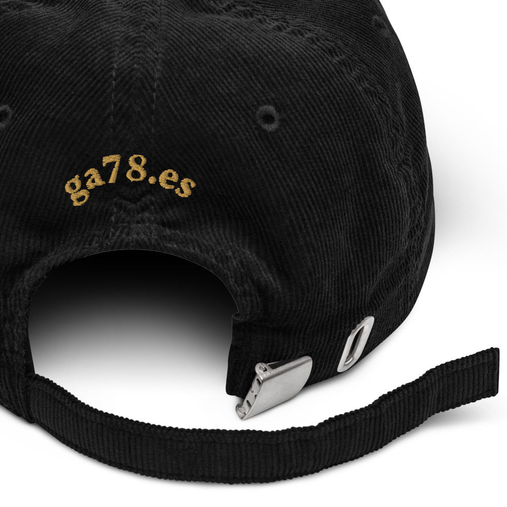 Gorra de pana fina -  Bordado Ñ