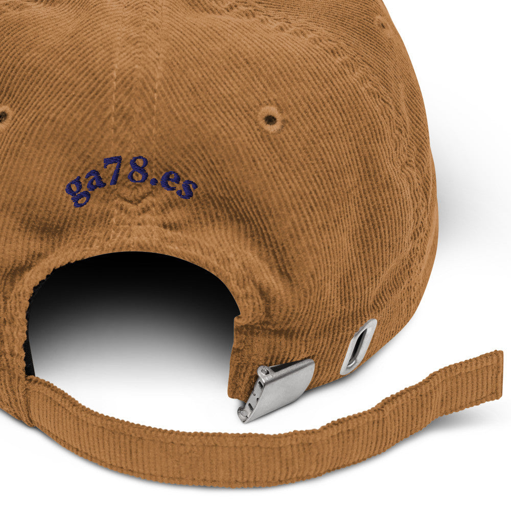 Gorra de pana fina -  Bordado Ñ
